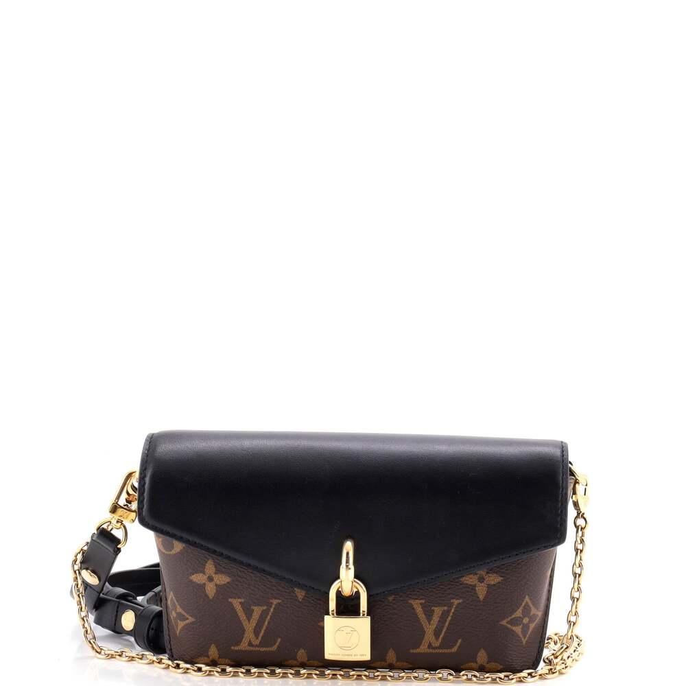 Louis Vuitton Padlock On Strap Handbag #331929L19B